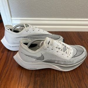 Nike ZoomX Vaporfly Next %2